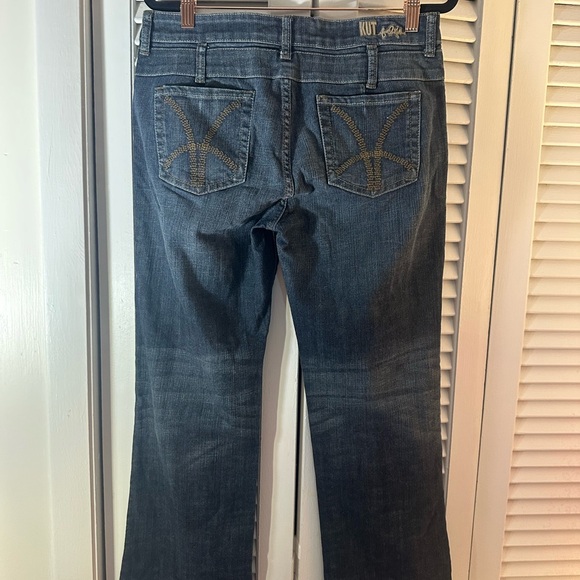 Kut from the Kloth Medium Blue Flare Jeans - Picture 9 of 11